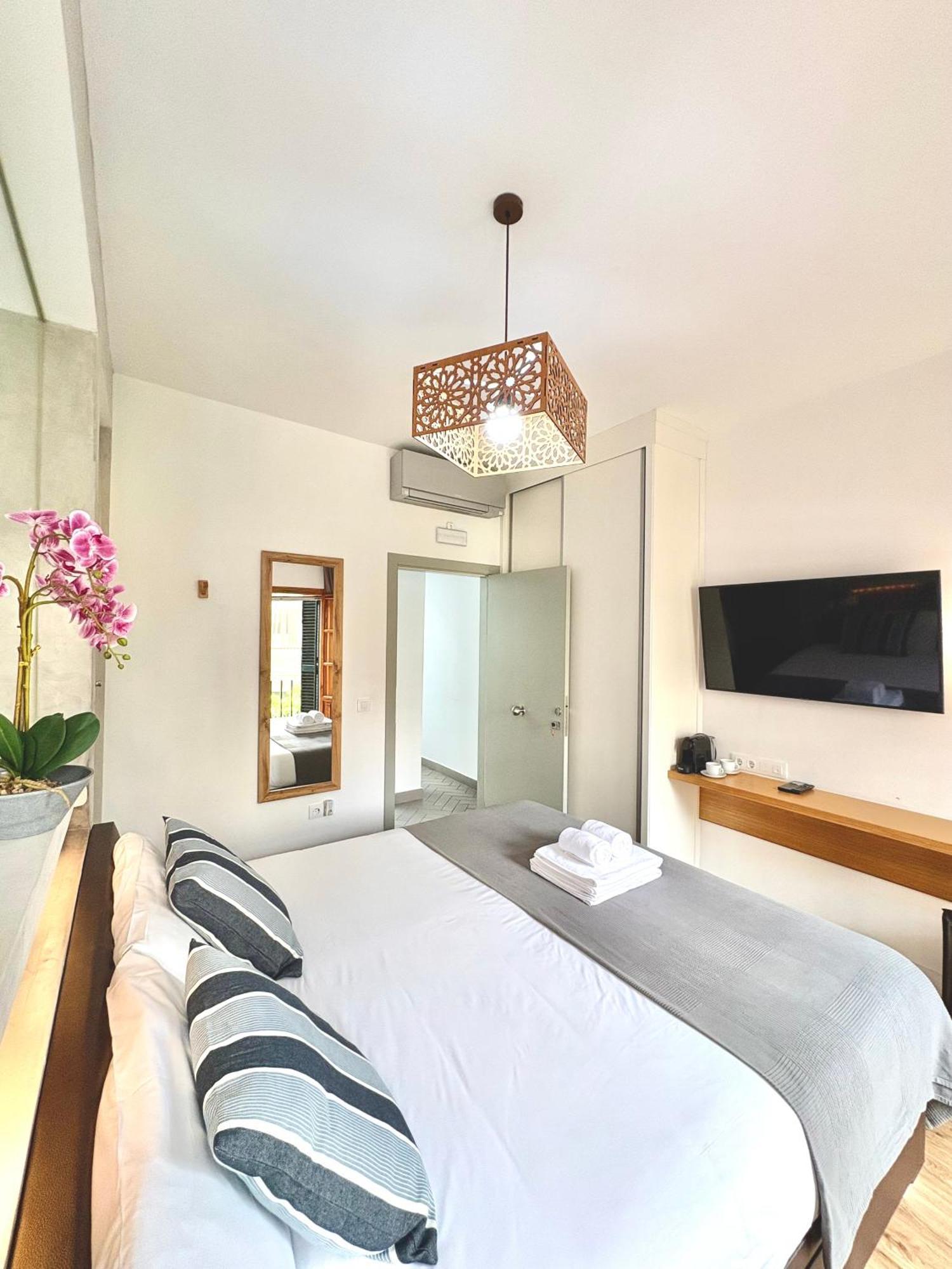 Unique House - Private Spa&Pool -StayinSevilla Exteriör bild