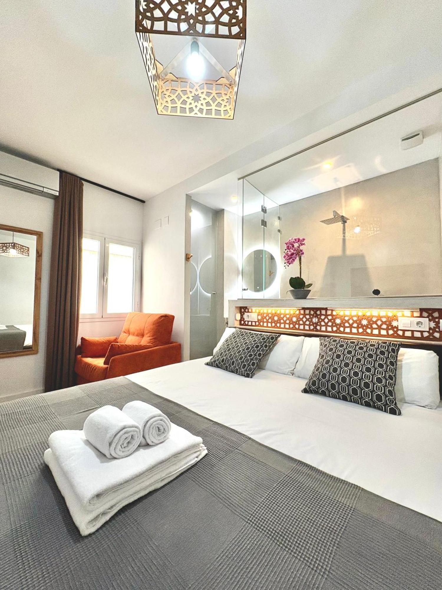 Unique House - Private Spa&Pool -StayinSevilla Exteriör bild