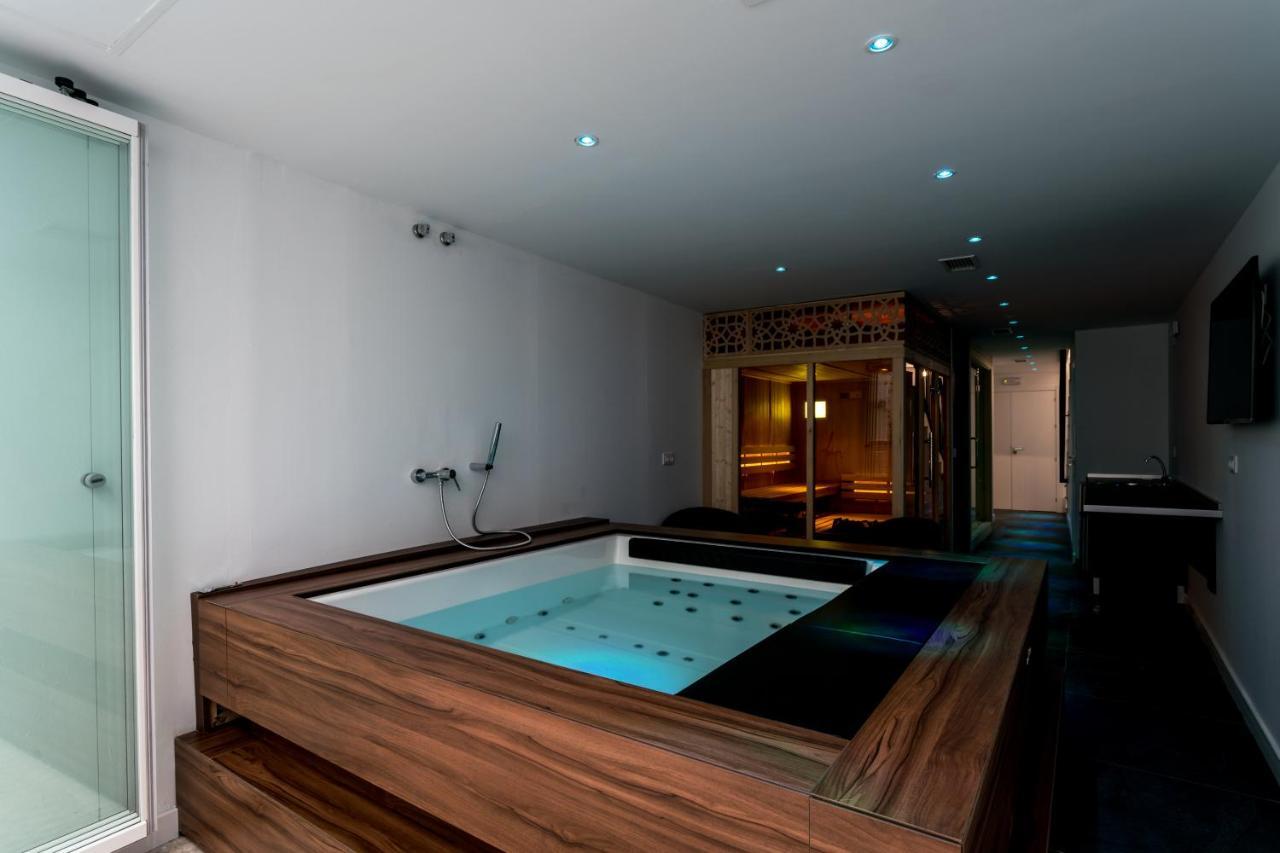 Unique House - Private Spa&Pool -StayinSevilla Exteriör bild